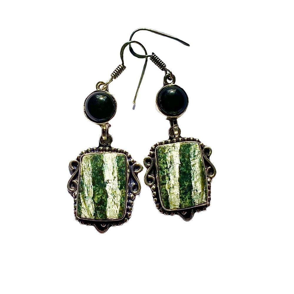 Silver Line Jasper & Amethyst Gemstones in a 925 Stamped Earrings